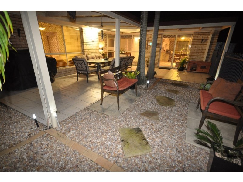 33 Carner Court, Parkwood QLD 4214