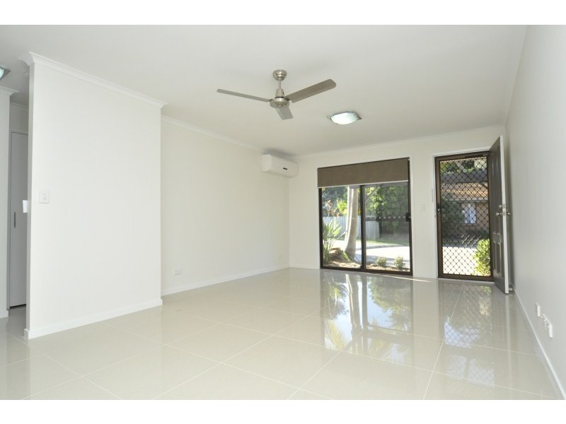 17/16 Telopea Street, Labrador QLD 4215