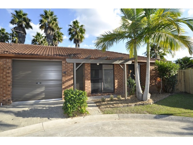 17/16 Telopea Street, Labrador QLD 4215