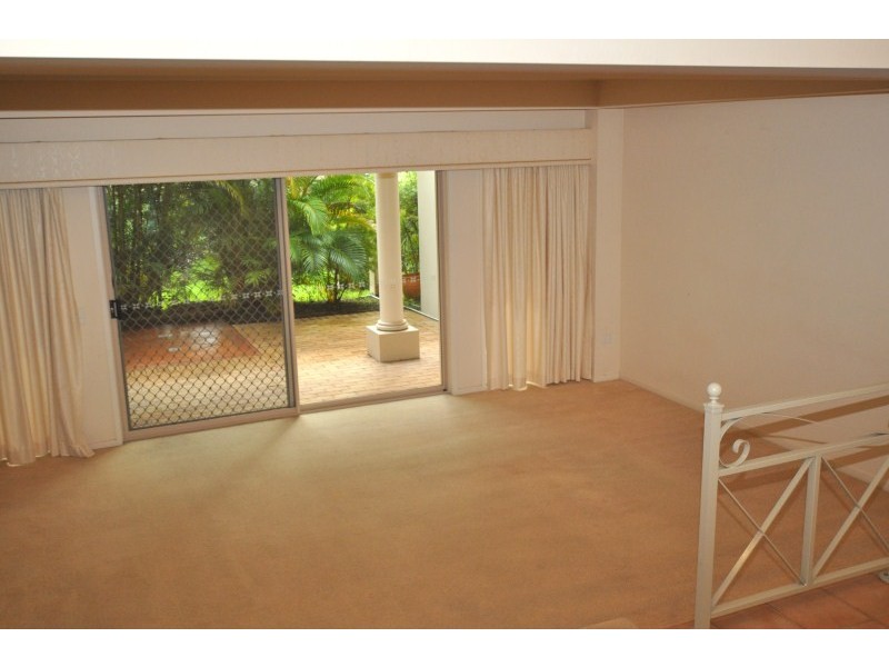 30/5 Bronberg Court, Southport QLD 4215