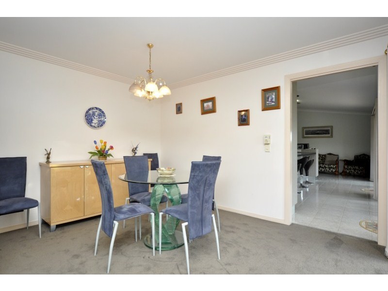 14 Pearson Close, Arundel QLD 4214