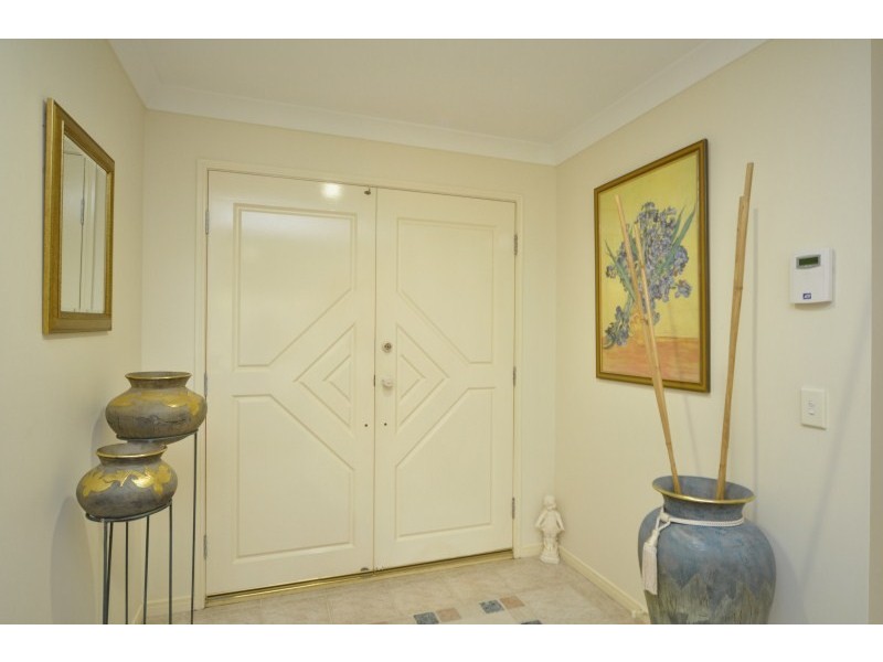 69 Inverness Way, Parkwood QLD 4214