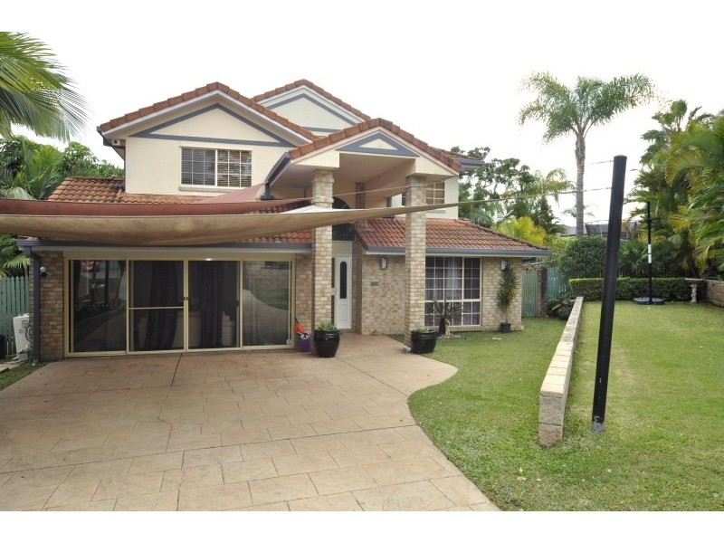 14 Yarraglen Place, Parkwood QLD 4214