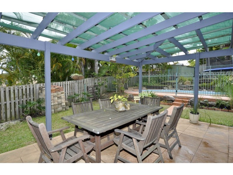 14 Yarraglen Place, Parkwood QLD 4214