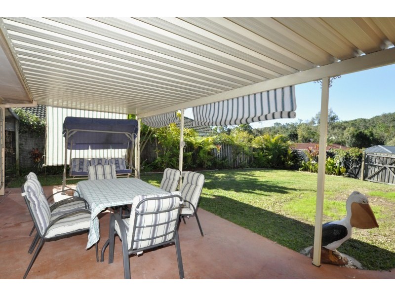 1 Strathalbyn Court, Parkwood QLD 4214