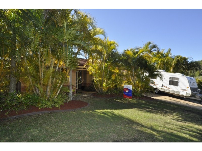 1 Strathalbyn Court, Parkwood QLD 4214