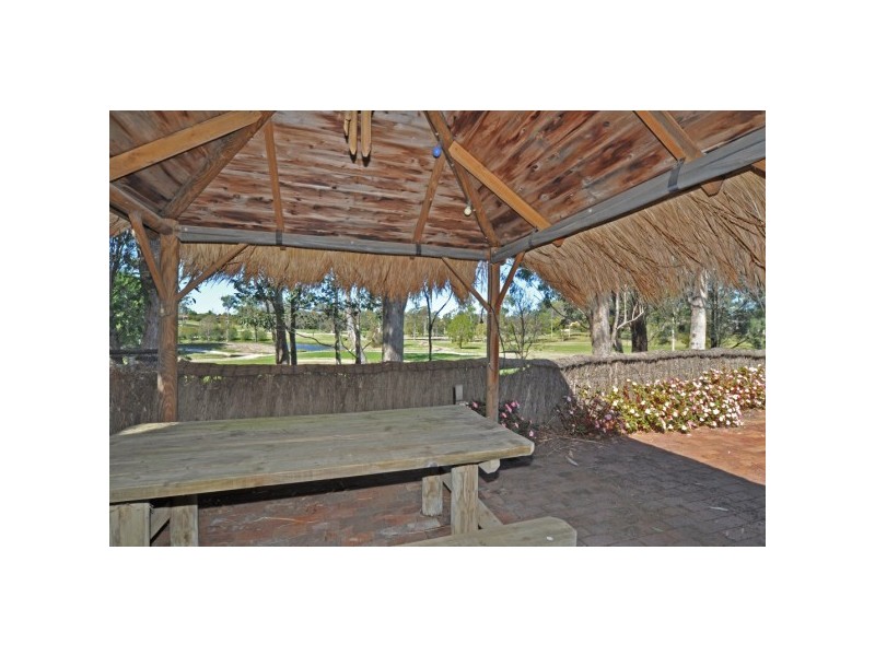 42 Peter Thomson Drive, Parkwood QLD 4214