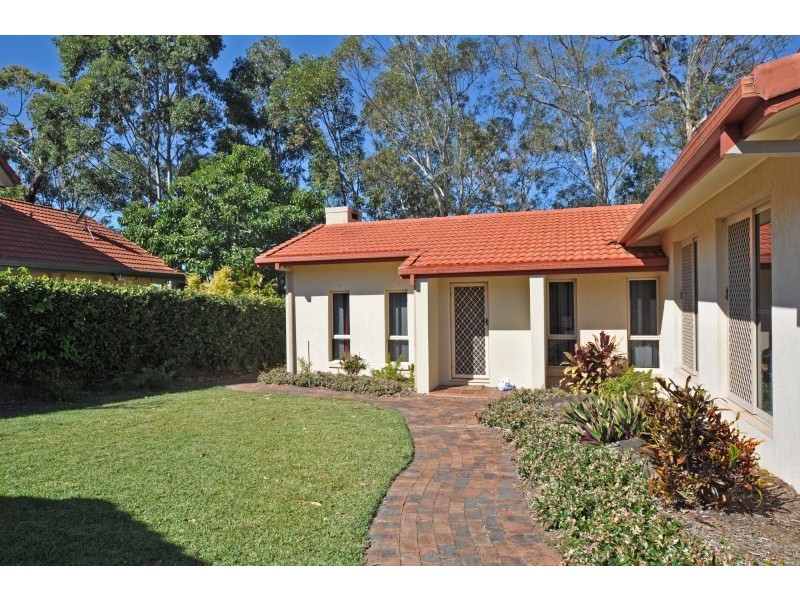 42 Peter Thomson Drive, Parkwood QLD 4214