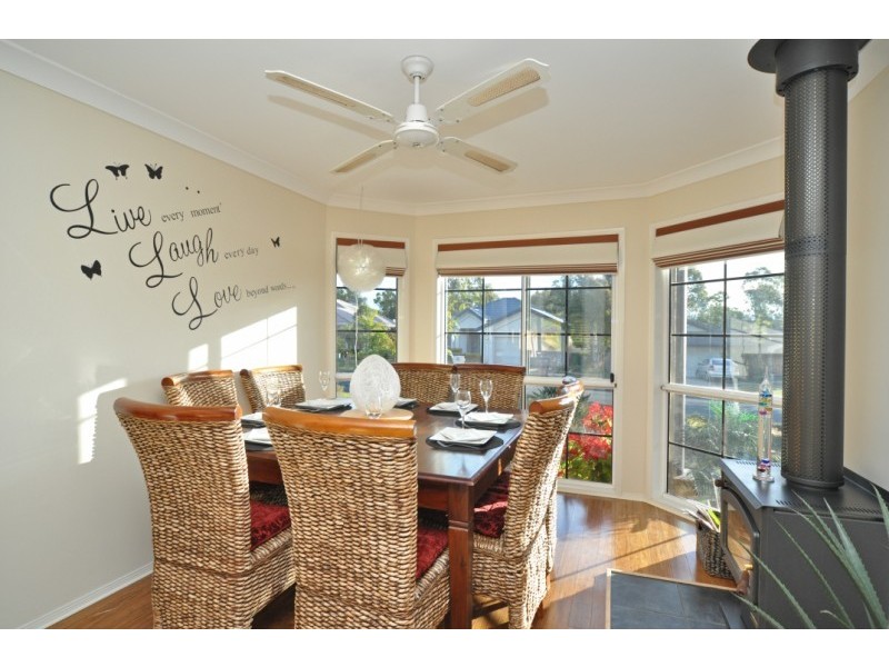 3 Waterwood Court, Arundel QLD 4214