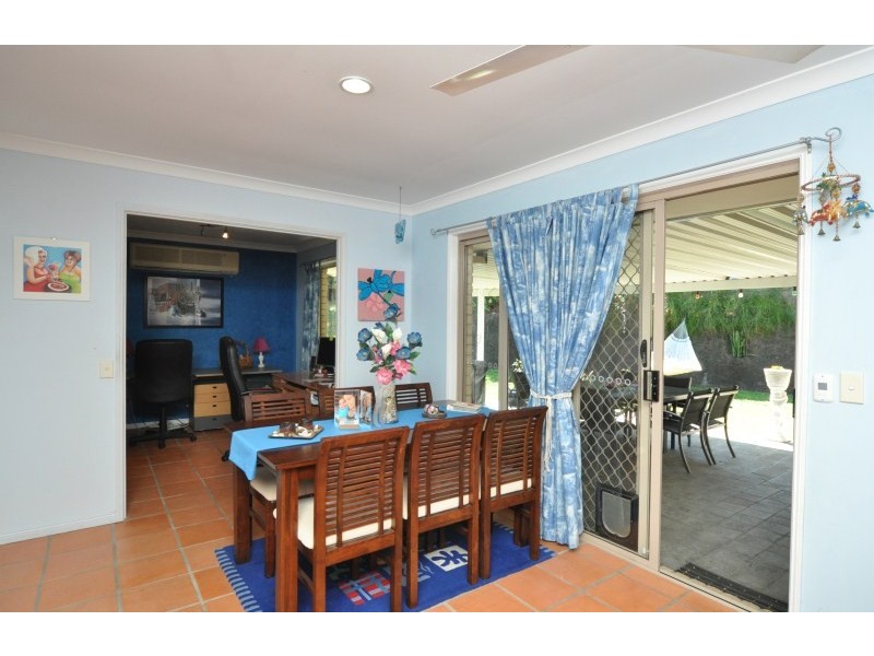 5 Alcott Court, Parkwood QLD 4214