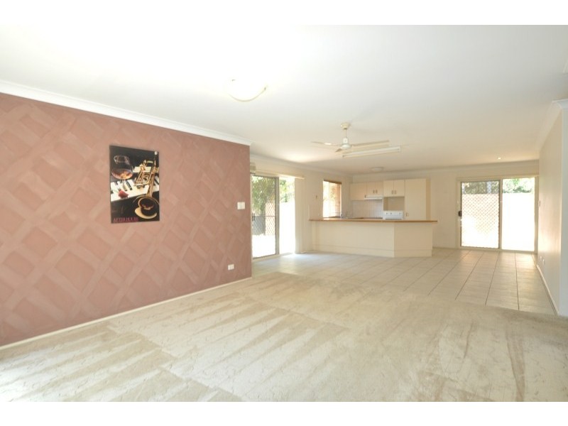 65 Henry Cotton Drive, Parkwood QLD 4214
