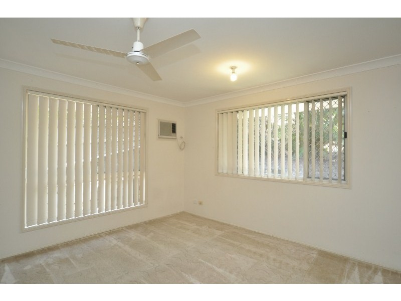 65 Henry Cotton Drive, Parkwood QLD 4214