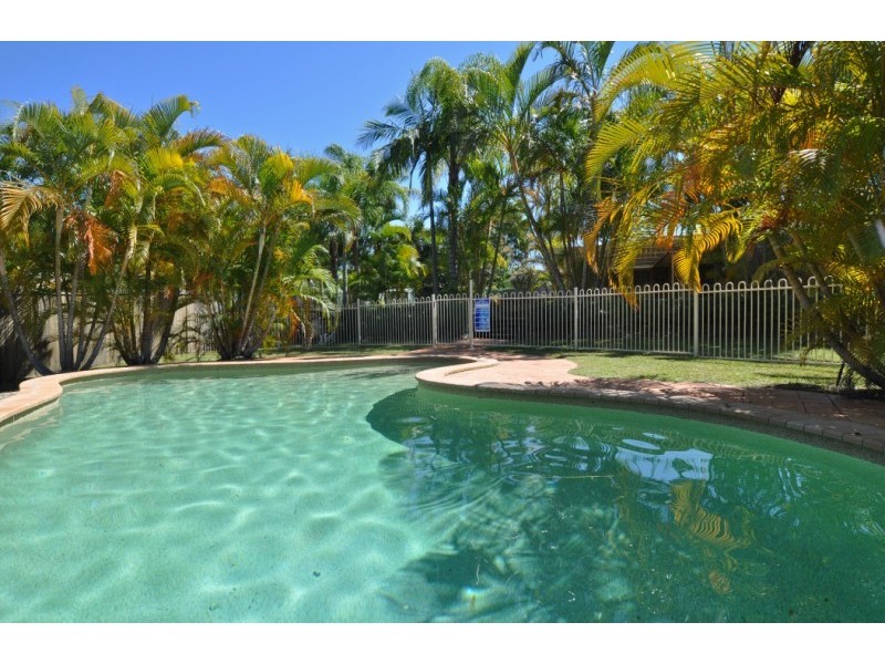 15 Pickworth Court, Parkwood QLD 4214