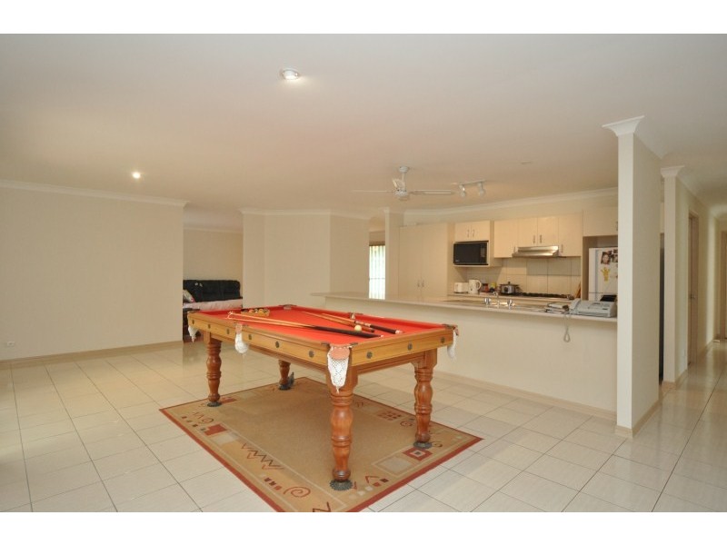 12 Alcott Court, Parkwood QLD 4214