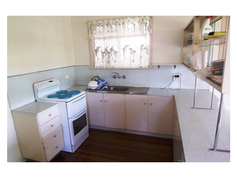 150 Turpin Road, Labrador QLD 4215