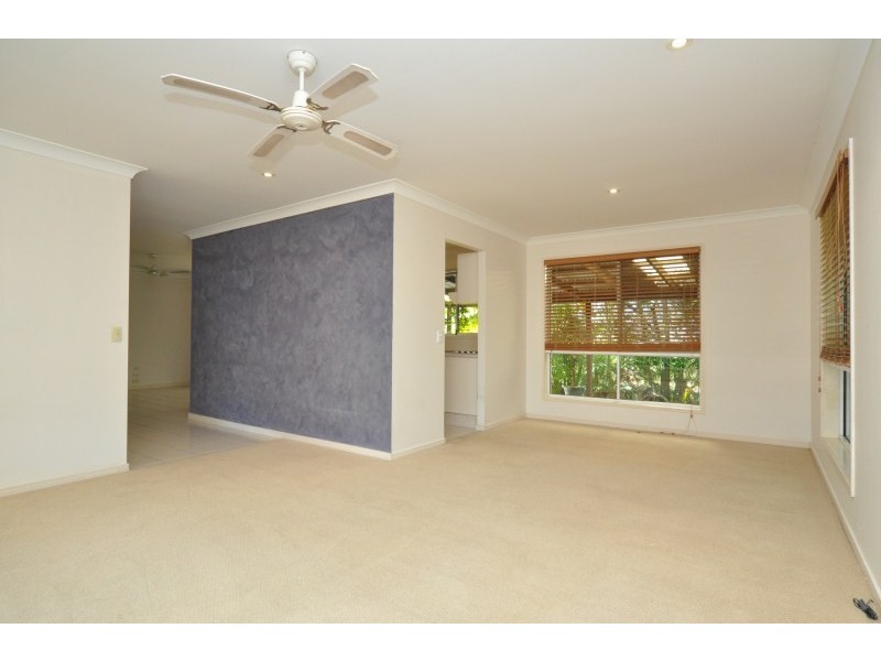 5 Bill Court, Parkwood QLD 4214