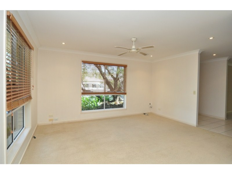 5 Bill Court, Parkwood QLD 4214