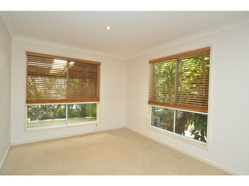 5 Bill Court, Parkwood QLD 4214