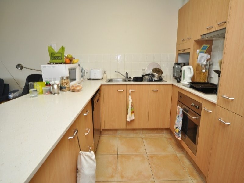 11/4 Madang Crescent, Biggera Waters QLD 4216