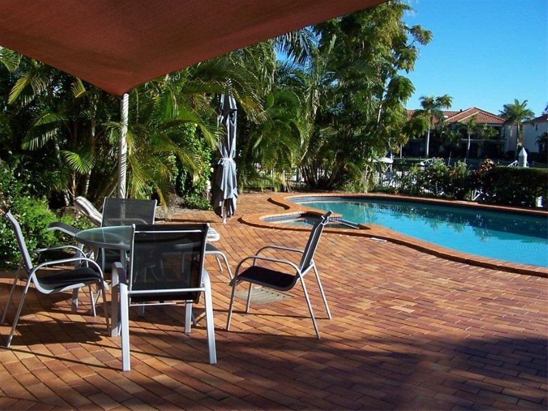 13/41 Broadwater Street, Runaway Bay QLD 4216