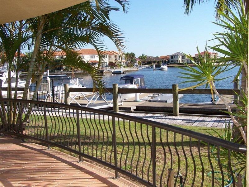 13/41 Broadwater Street, Runaway Bay QLD 4216