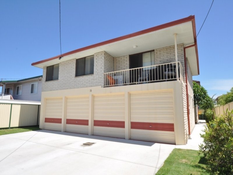 1/16 Nankeen Avenue, Paradise Point QLD 4216