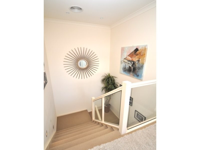 1/15 Ray Street, Runaway Bay QLD 4216