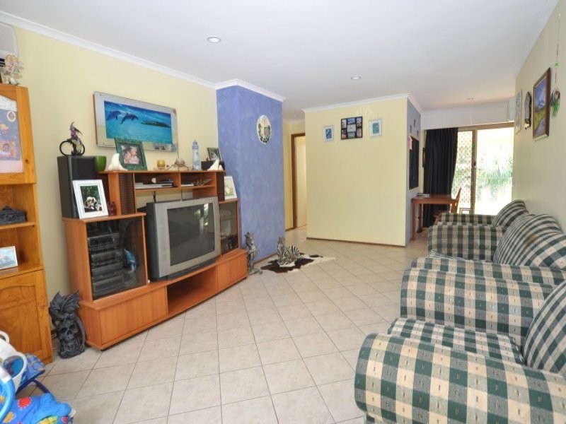 2/31 Marsupial Drive, Coombabah QLD 4216