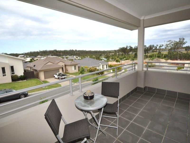 6 Redbay Street, Coomera QLD 4209