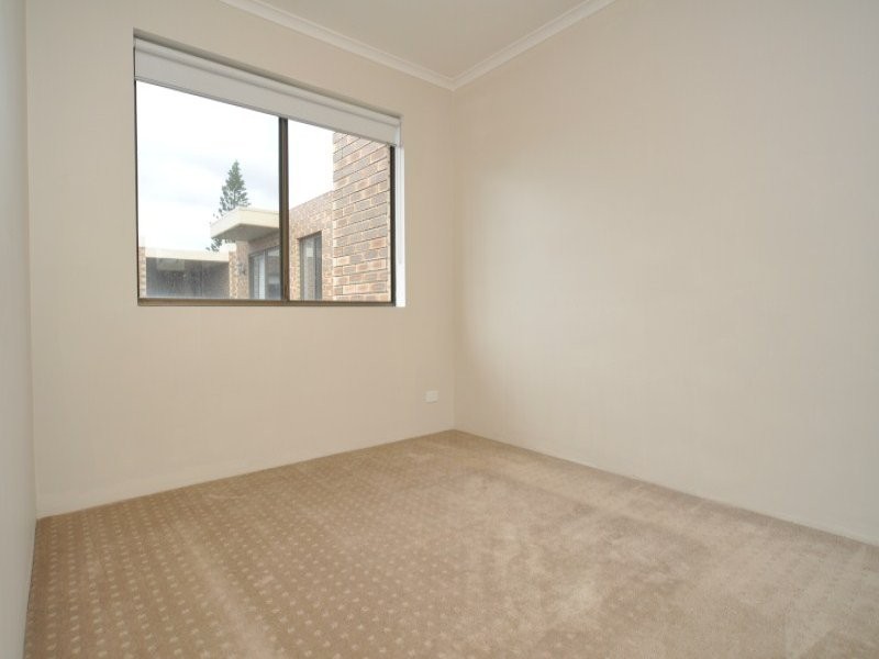 36/490 Marine Parade, Biggera Waters QLD 4216