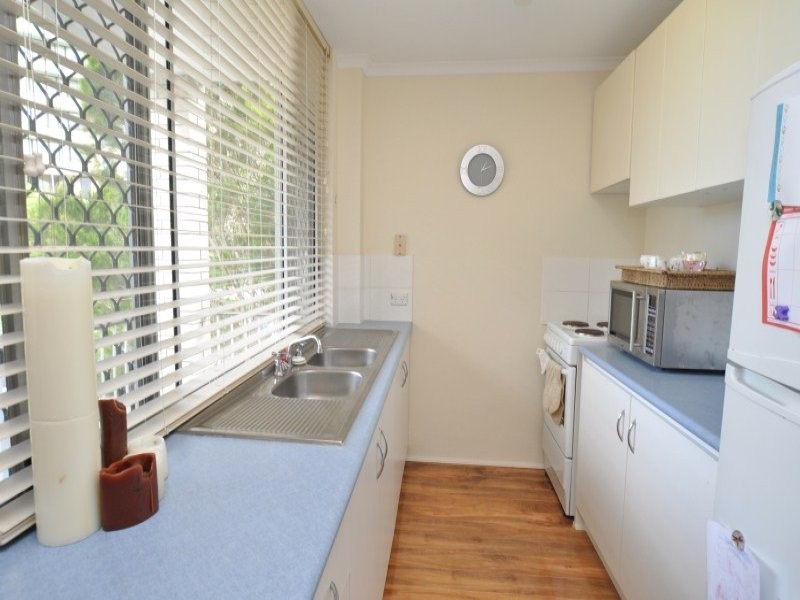 1/26 Labrador Street, Labrador QLD 4215