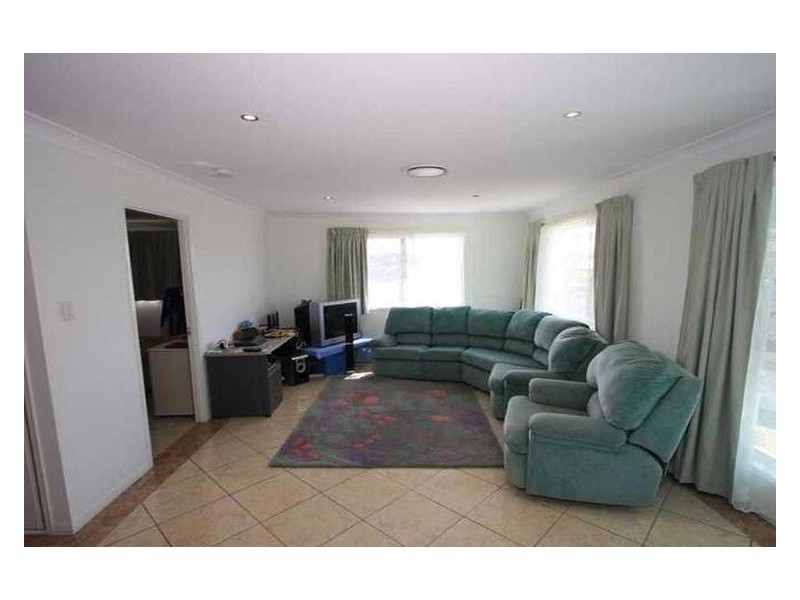 12 Whitewood Place, Molendinar QLD 4214