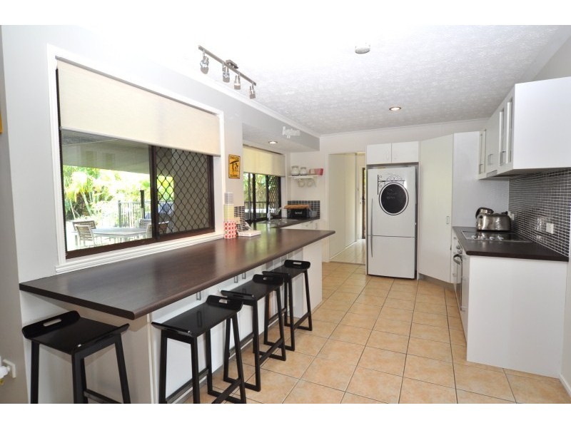 34 Doreen Drive, Coombabah QLD 4216