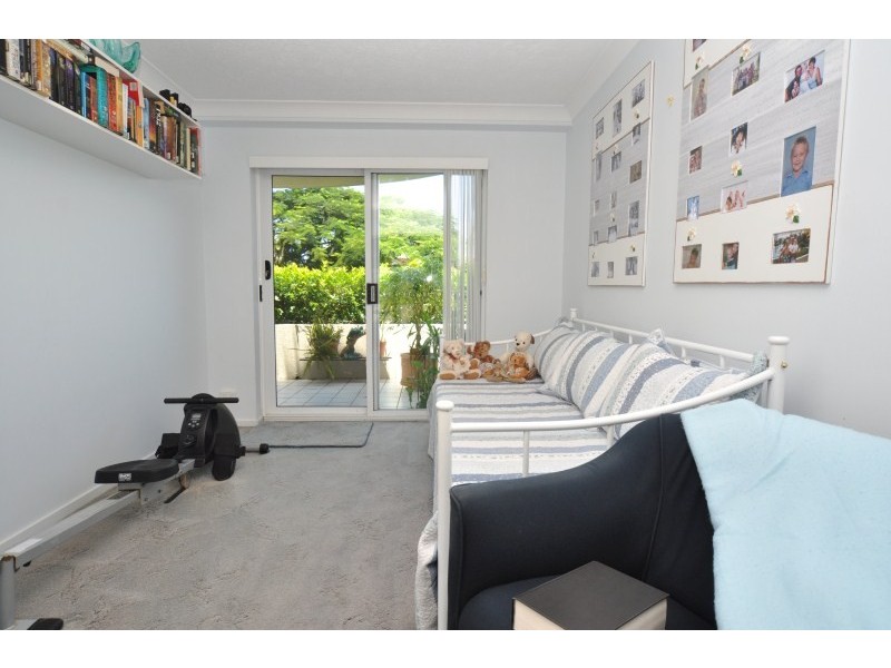 3/3 Vernia Place, Biggera Waters QLD 4216