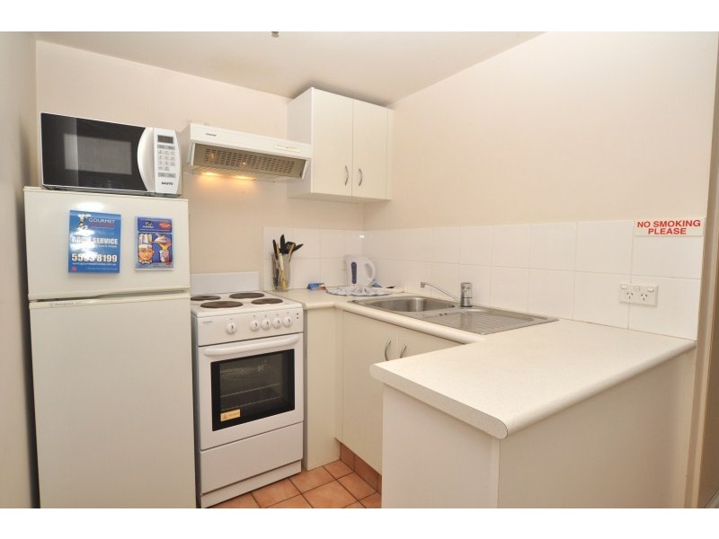 1/452 Marine Parade, Biggera Waters QLD 4216