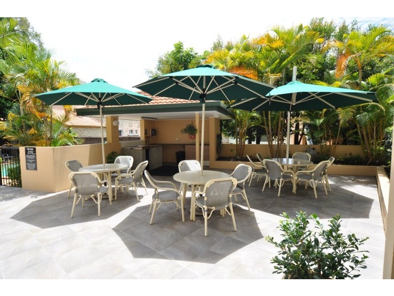 1/452 Marine Parade, Biggera Waters QLD 4216