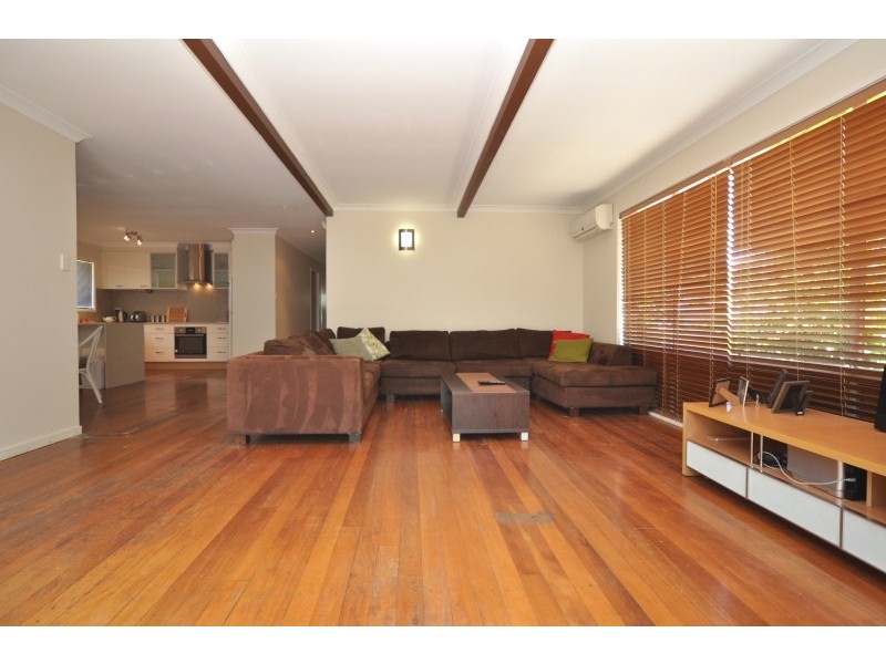 24 Goorawin Street, Runaway Bay QLD 4216