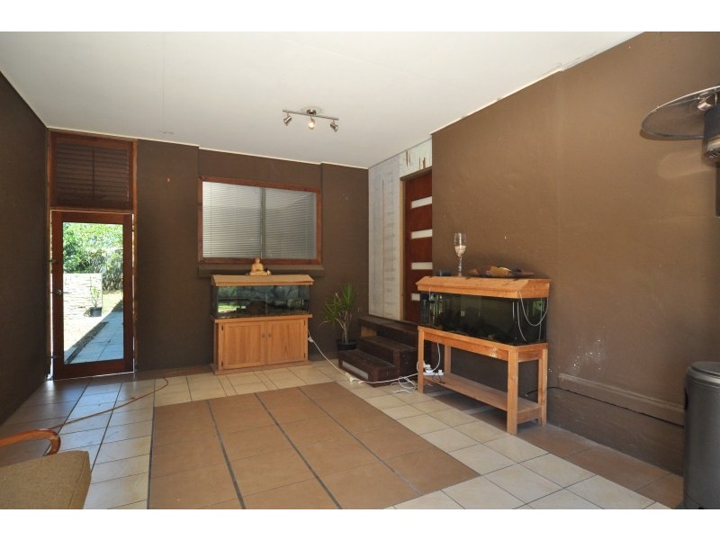 24 Goorawin Street, Runaway Bay QLD 4216