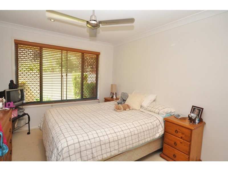 24 Eastbank Terrace, Monterey Keys QLD 4212