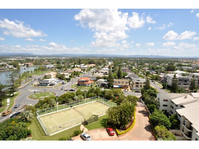 35/5 Bayview Street, Runaway Bay QLD 4216