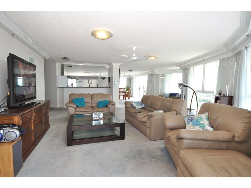 35/5 Bayview Street, Runaway Bay QLD 4216