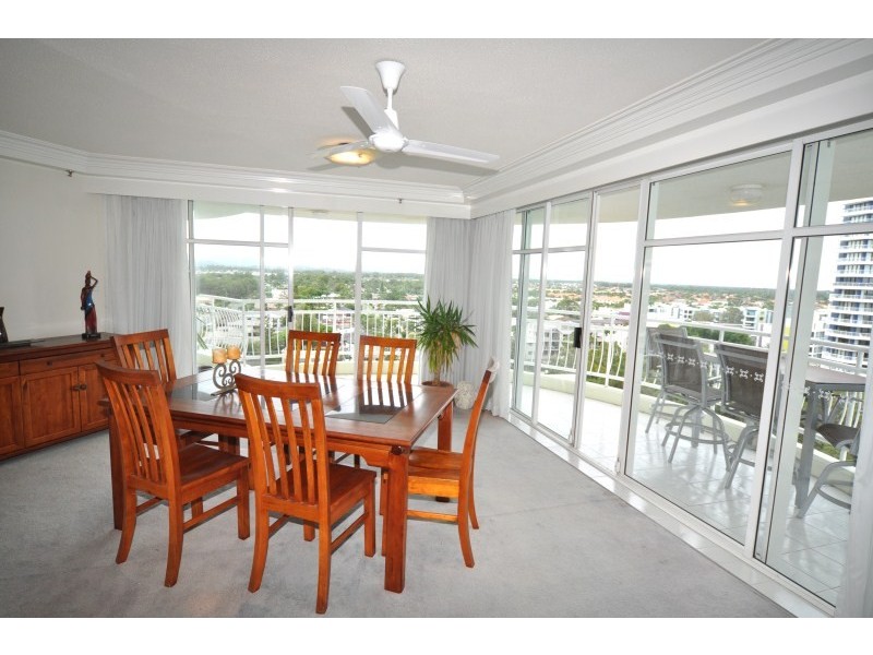 35/5 Bayview Street, Runaway Bay QLD 4216