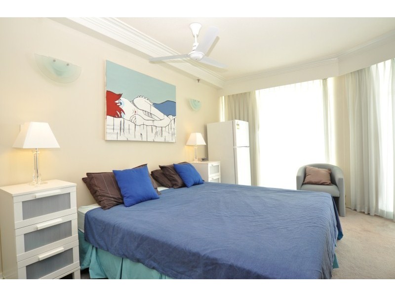 35/5 Bayview Street, Runaway Bay QLD 4216