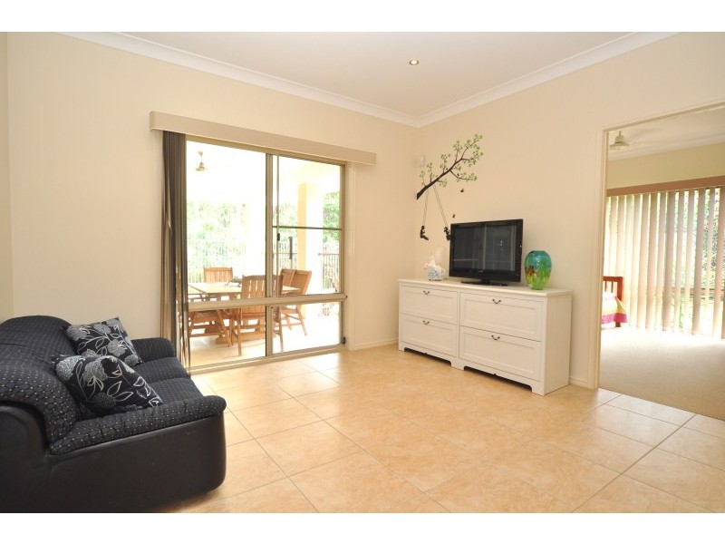 37 East Quay Drive, Biggera Waters QLD 4216