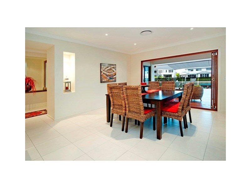 103 Compass Drive, Biggera Waters QLD 4216