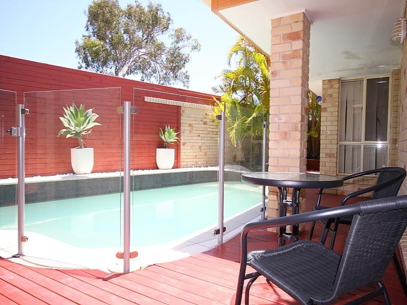 1 Sage Court, Runaway Bay QLD 4216
