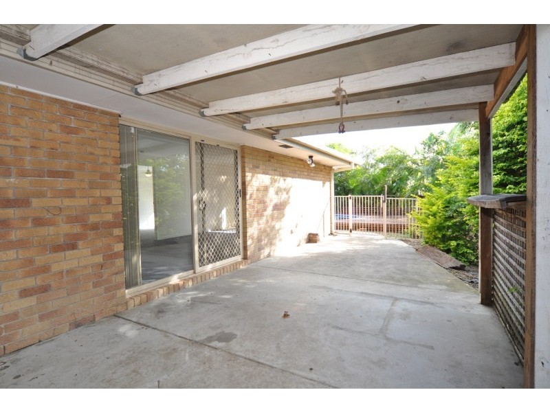 176 Universal Street, Oxenford QLD 4210