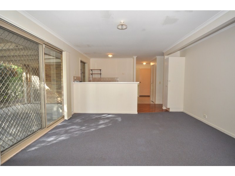 176 Universal Street, Oxenford QLD 4210