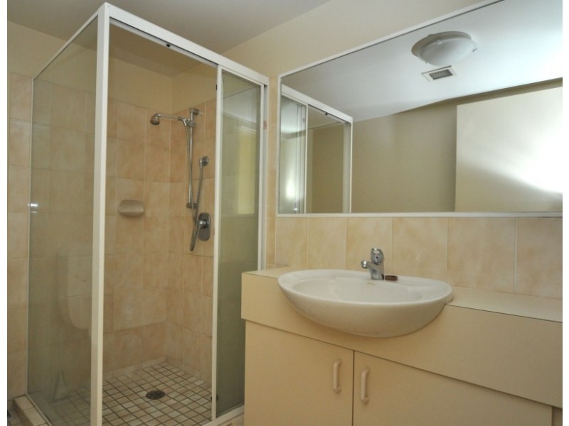 26/22 Jennifer Avenue, Runaway Bay QLD 4216