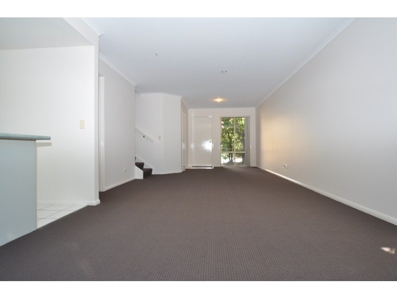 61/643 Pine Ridge Road, Biggera Waters QLD 4216